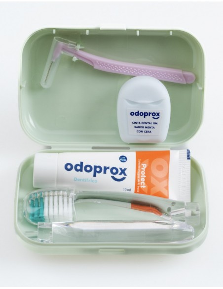 ODOPROX MINI KIT DENTAL CEPILLO + PASTA + INTERDENTAL + HILO DENTAL